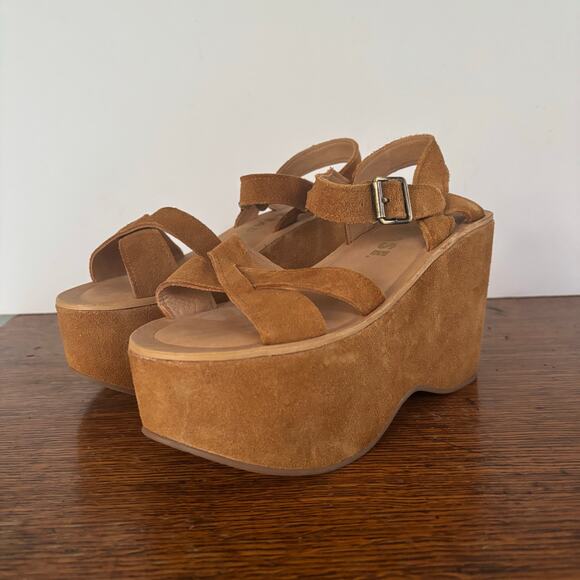 NWOT Kork-Ease  Suede Elysse Platform Sandals Size 6 - Picture 2 of 7